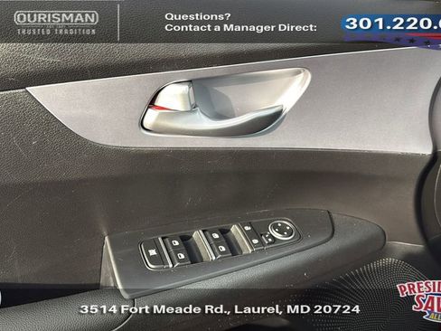 Used 2024 Kia Forte LXS image 27
