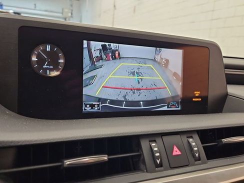 Used 2019 Lexus ES 350 image 23