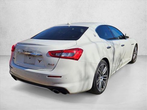 Used 2018 Maserati Ghibli S GranLusso image 7
