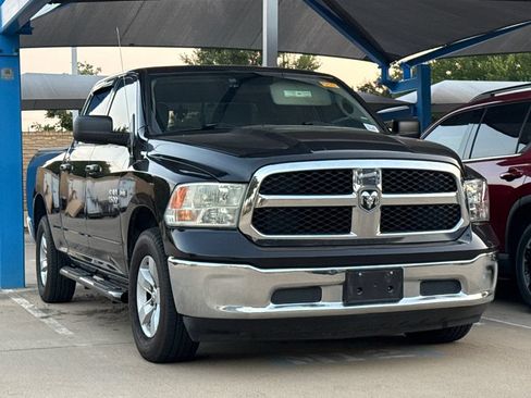 Used 2019 RAM 1500 Classic SLT RWD image 3