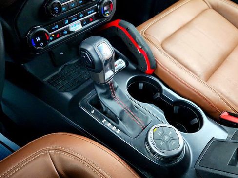 Used 2024 Ford Bronco Heritage Edition image 16