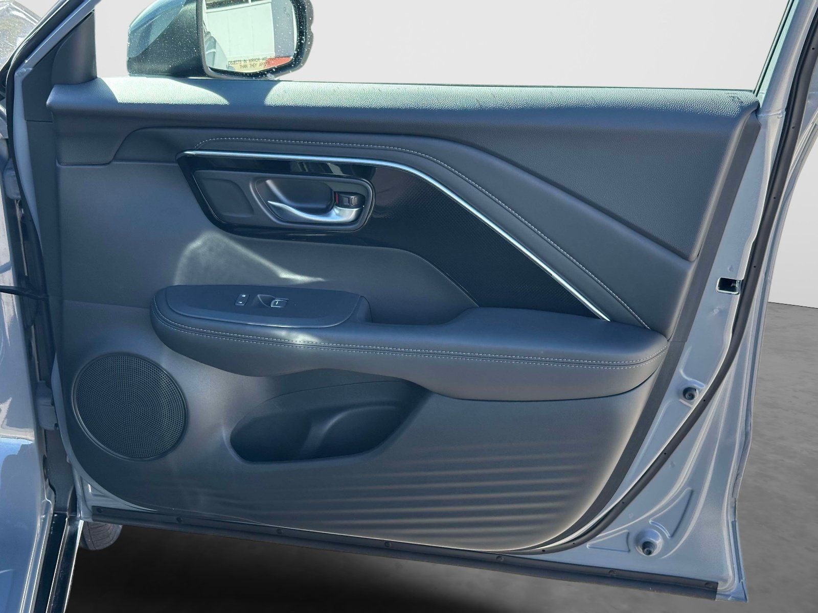 Used 2025 Acura ADX FWD image 9