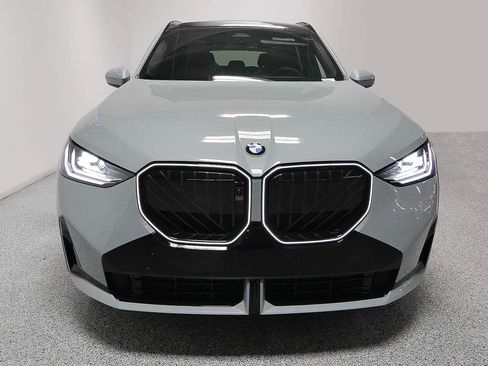 Used 2026 BMW X3 xDrive30i w/ Premium Package AWD/4WD image 2