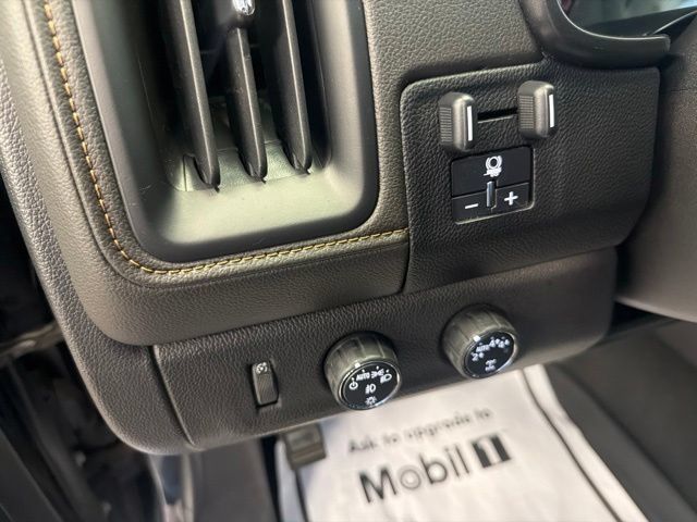 Used 2022 GMC Canyon AT4 AWD/4WD image 15