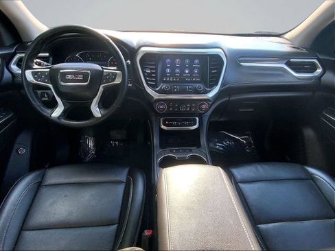 Used 2023 GMC Acadia SLT w/ Preferred Package AWD/4WD image 15