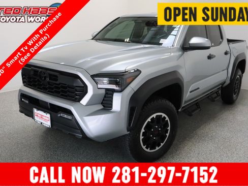 Used 2024 Toyota Tacoma TRD Off-Road AWD/4WD image 1