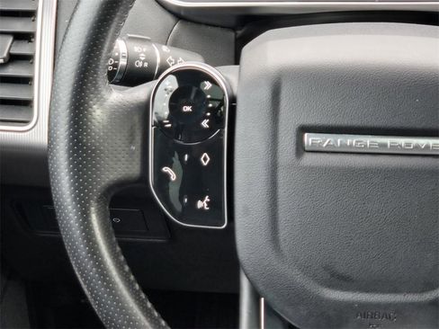 Used 2020 Land Rover Range Rover Sport HSE image 15