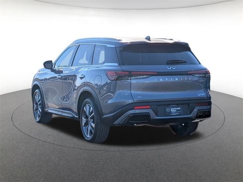 Used 2024 INFINITI QX60 Luxe image 7