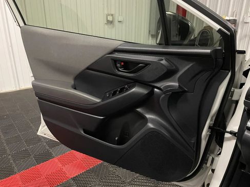 Used 2024 Subaru Crosstrek 2.0i Premium image 27