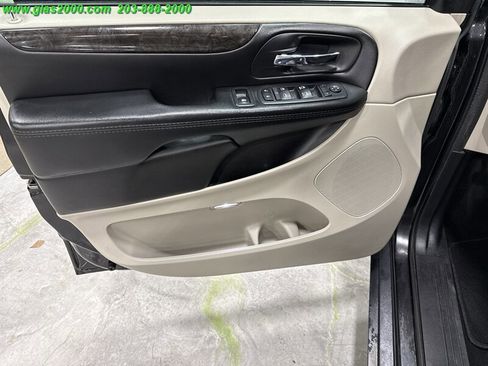 Used 2017 Dodge Grand Caravan SE w/ Power Window Group image 25