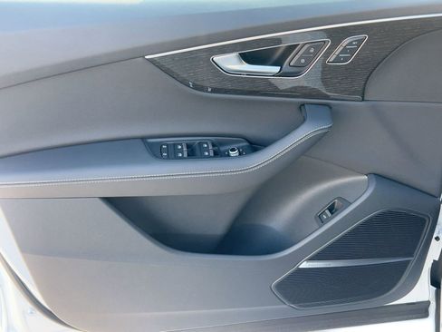 New 2026 Audi Q7 3.0T Prestige image 13