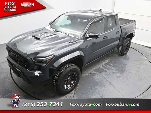Used 2024 Toyota Tacoma TRD Pro image 30