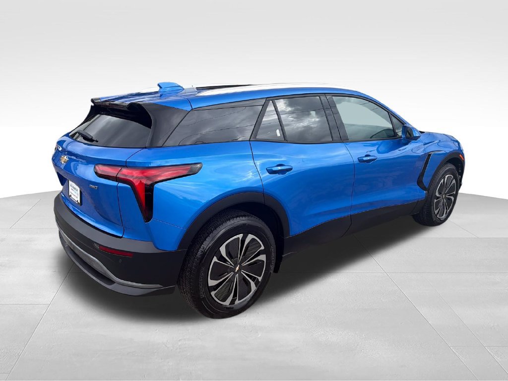 Used 2024 Chevrolet Blazer EV LT AWD/4WD image 5