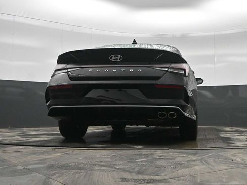 Certified 2025 Hyundai Elantra N Line image 34