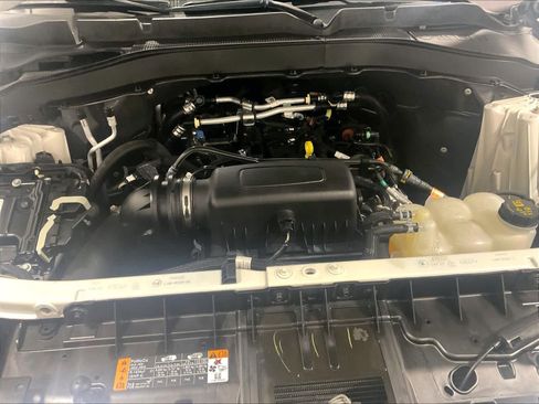 Used 2023 Ford Explorer XLT w/ Equipment Group 202A image 34