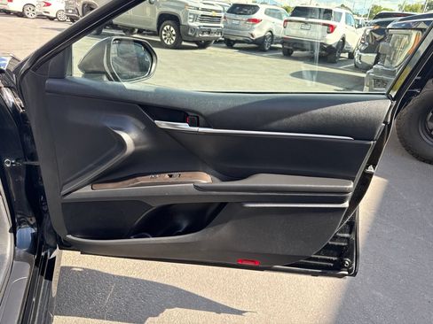 Used 2023 Toyota Camry LE FWD image 12