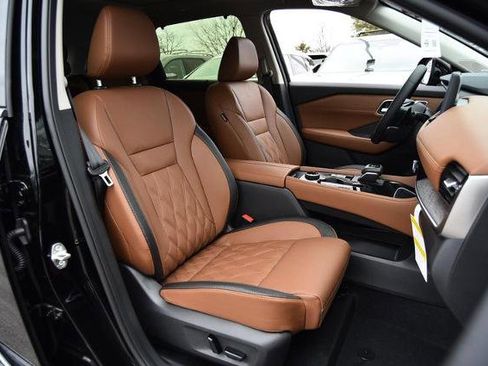 New 2026 Nissan Rogue Platinum image 24