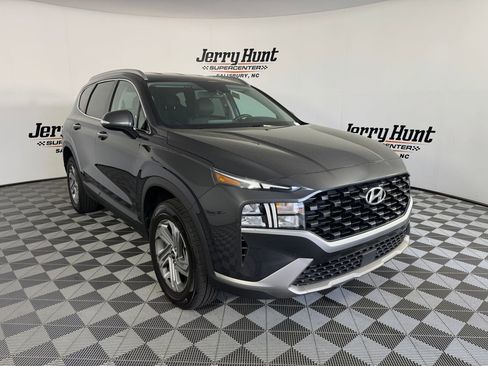 Used 2023 Hyundai Santa Fe SEL image 6