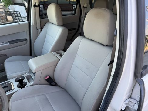 Used 2012 Ford Escape XLT AWD/4WD image 27