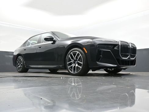 New 2026 BMW 740i xDrive 740i xDrive w/ Executive Package image 27