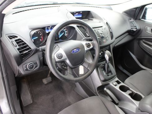 Used 2016 Ford Escape S FWD image 13