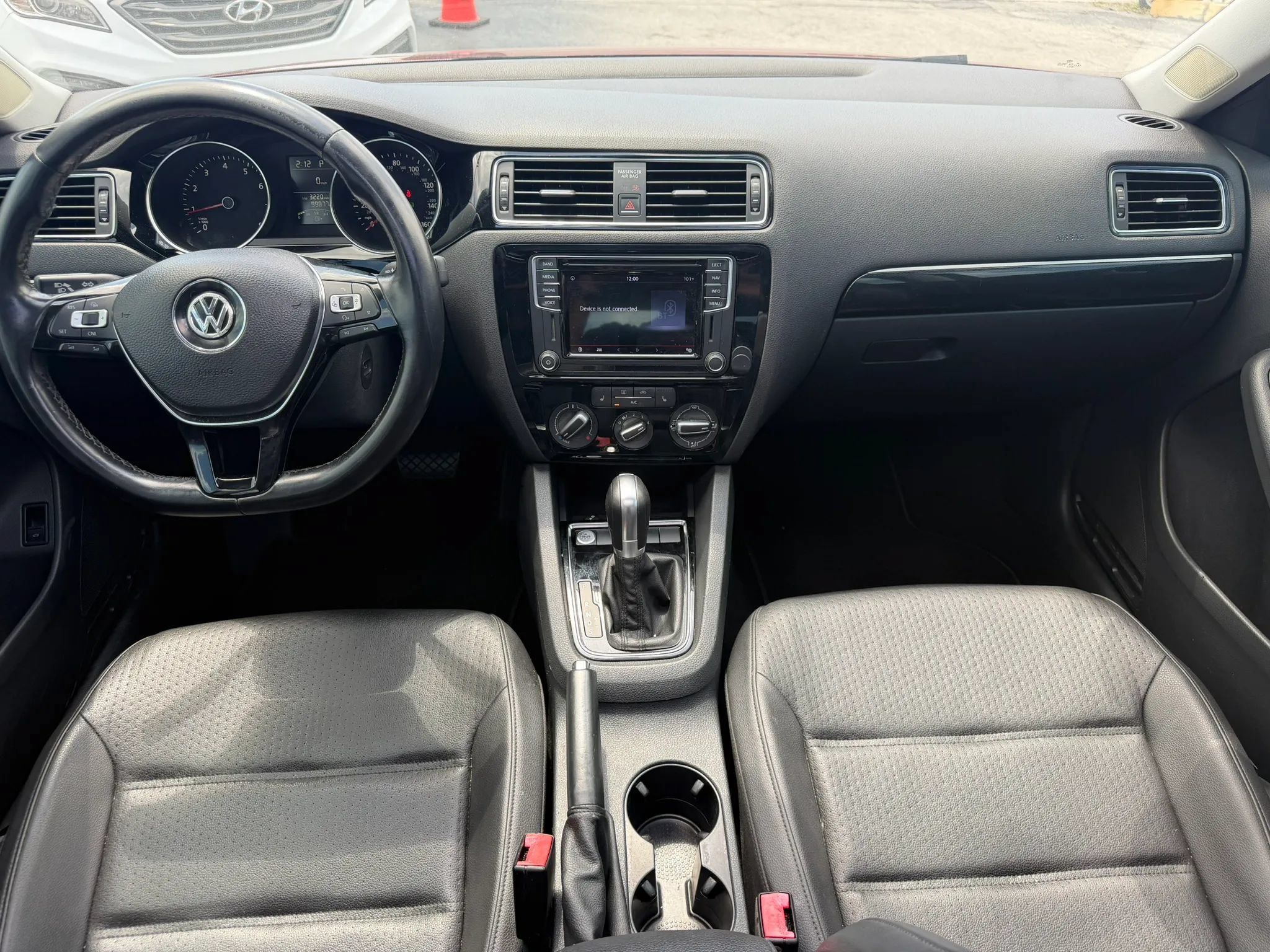Used 2016 Volkswagen Jetta SEL FWD image 7