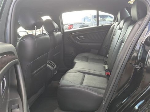 Used 2015 Ford Taurus Limited image 23