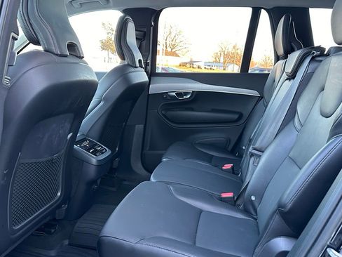 Used 2023 Volvo XC90 B5 Core w/ Protection Package Premier image 14
