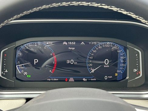 New 2026 Volkswagen Taos SEL image 24