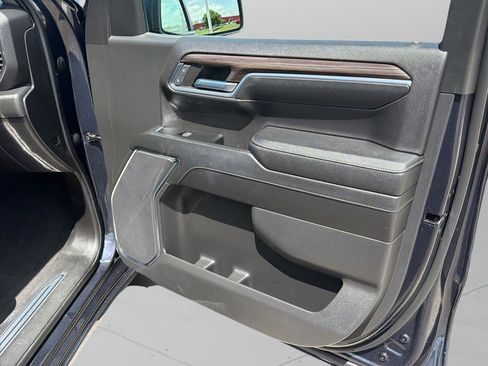 Used 2023 Chevrolet Silverado 1500 LT AWD/4WD image 10