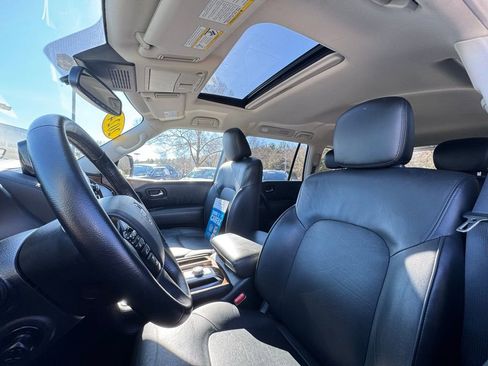 Used 2024 Nissan Armada SL w/ Captain's Chairs Package image 26