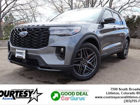 Used 2025 Ford Explorer ST-Line w/ Premium Package image 1