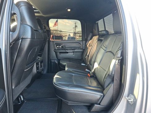 Used 2024 RAM 2500 Limited image 10