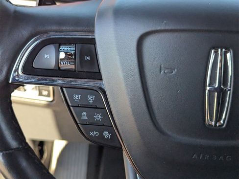 Used 2024 Lincoln Navigator Reserve image 28