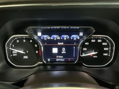 Used 2021 GMC Yukon Denali w/ Denali Premium Package AWD/4WD image 18