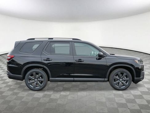 New 2026 Honda Pilot Sport image 7
