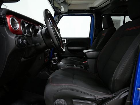 Used 2021 Jeep Wrangler Unlimited Rubicon w/ Xtreme Recon 35" Tire Package image 13