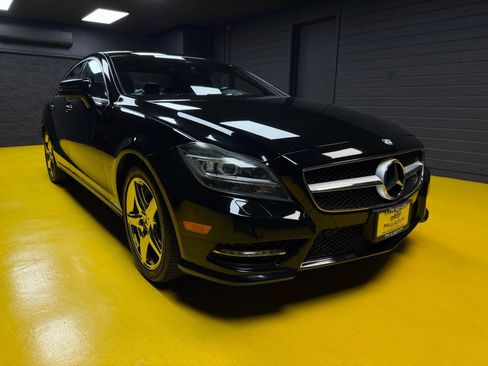 Used 2013 Mercedes-Benz CLS 550 image 3