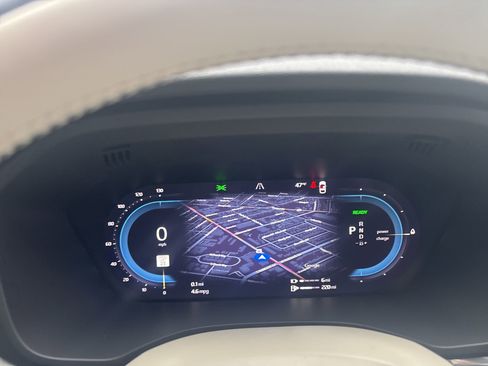 Used 2025 Volvo XC60 T8 Plus w/ Protection Package Premier image 27