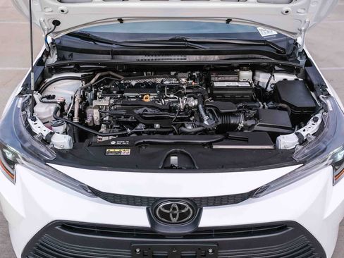 Certified 2024 Toyota Corolla LE FWD image 27