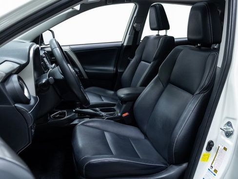 Used 2017 Toyota RAV4 Limited image 21