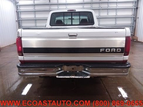 Used 1994 Ford F150 XLT image 8