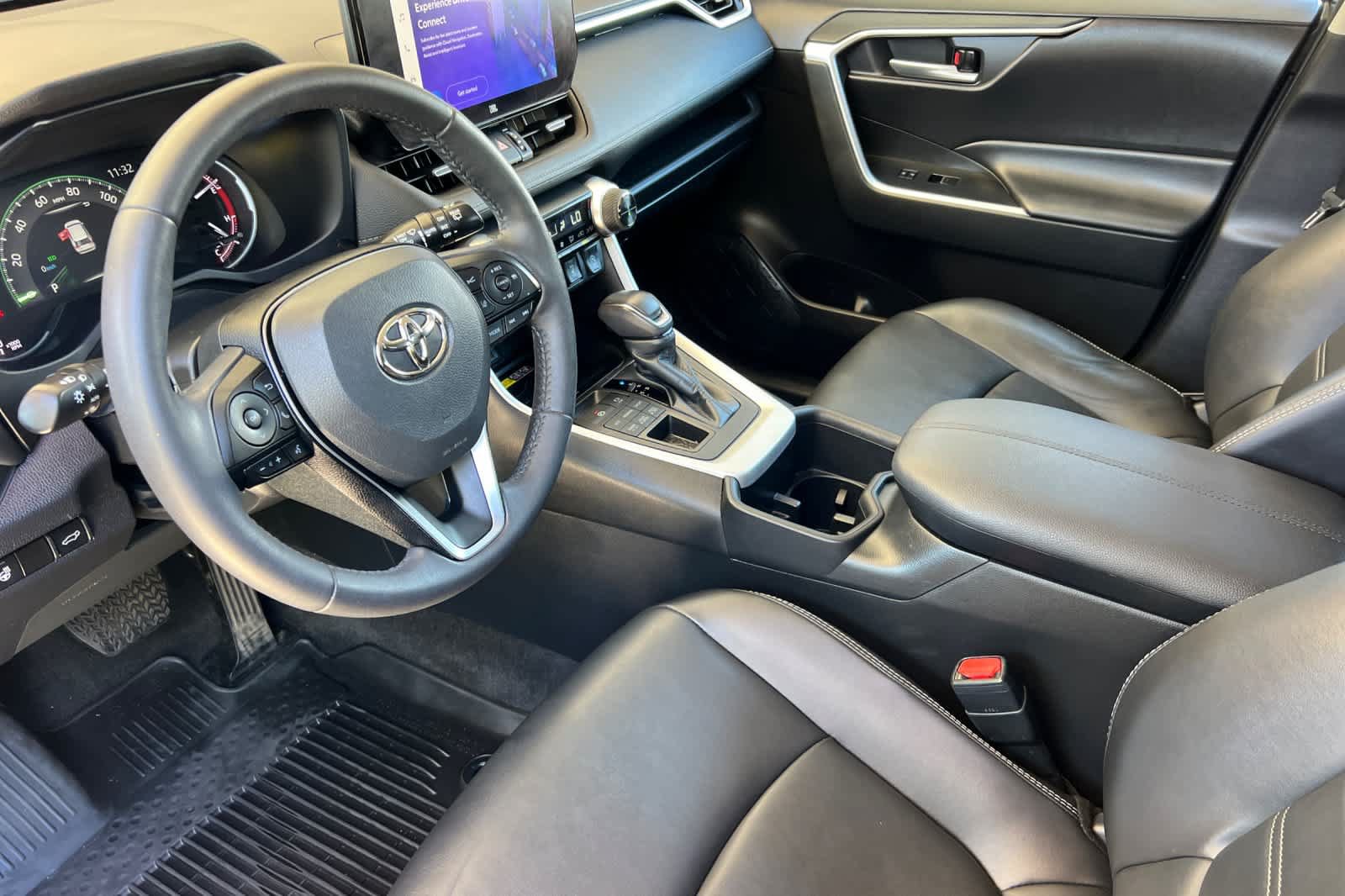 Certified 2023 Toyota RAV4 XLE Premium AWD/4WD image 11