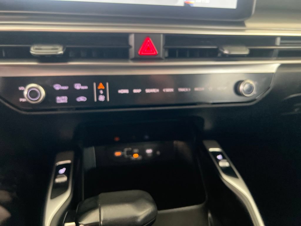 Certified 2024 Kia Sorento S FWD image 49