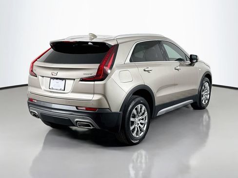 Certified 2023 Cadillac XT4 Premium Luxury FWD image 7