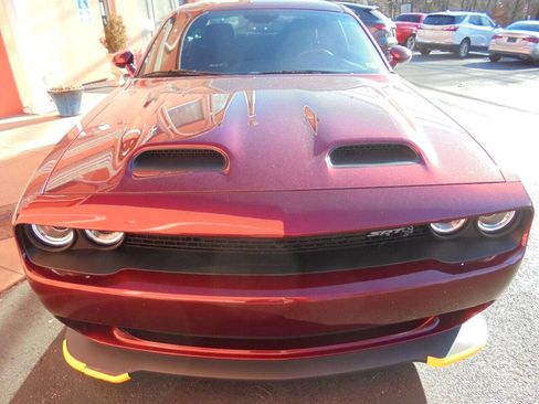 Used 2020 Dodge Challenger SRT Hellcat image 3