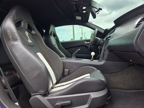 Used 2013 Ford Mustang Shelby GT500 image 18