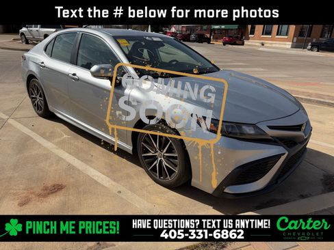 Used 2023 Toyota Camry SE image 1