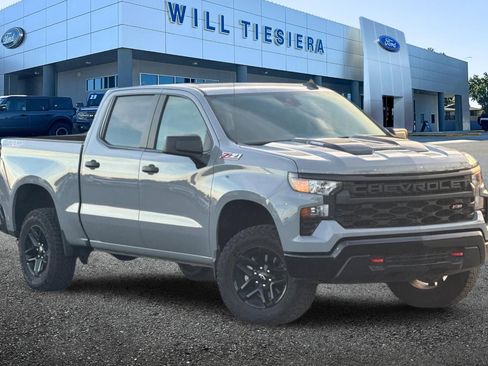 Used 2025 Chevrolet Silverado 1500 Custom Trail Boss image 2