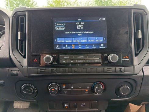 Used 2026 Nissan Frontier S w/ S Utility Package AWD/4WD image 8